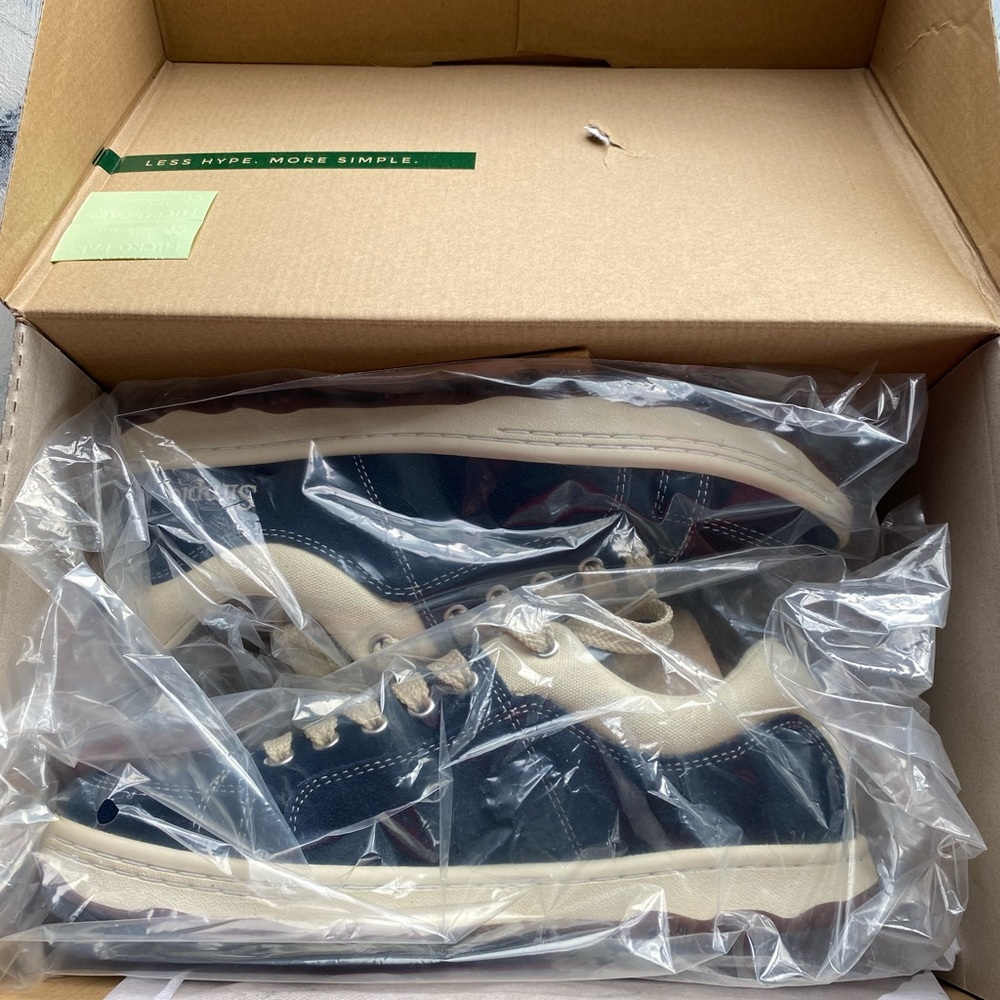 Simple Shoes